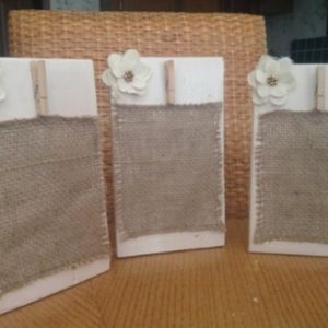 Wooden Burlap Memo/ Picture Holder